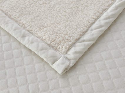 Покрывало Софи де Марко Гранд (молоко) 160х220